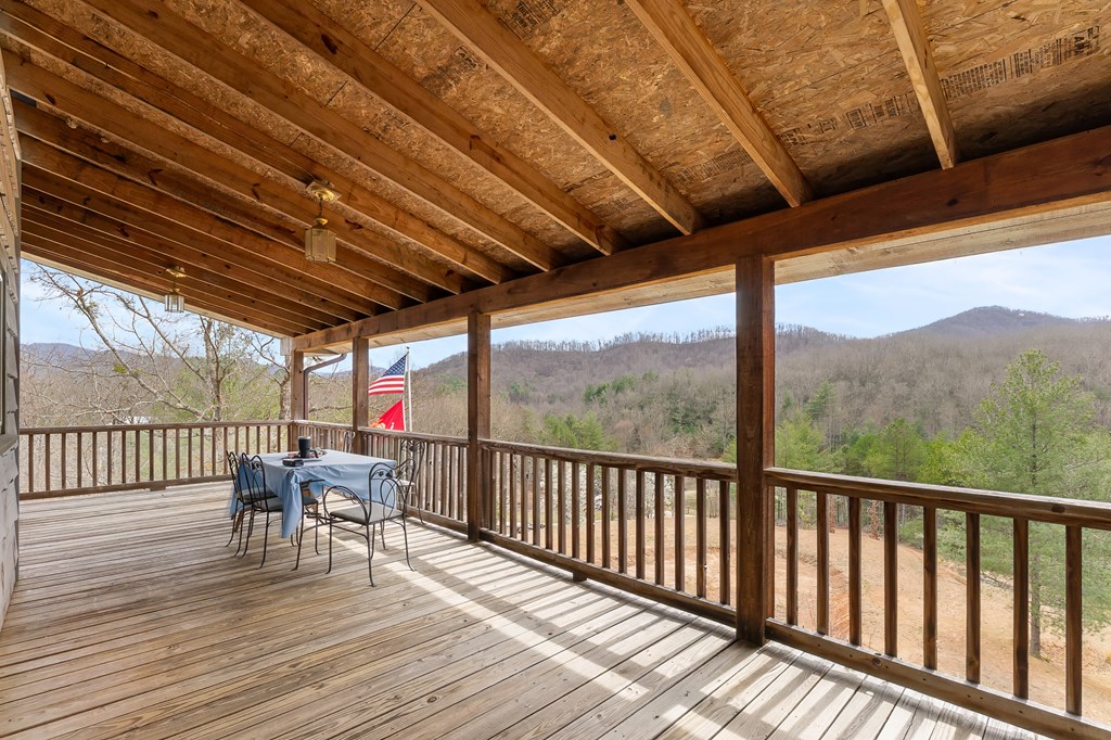 159 Kings Cove Rd.