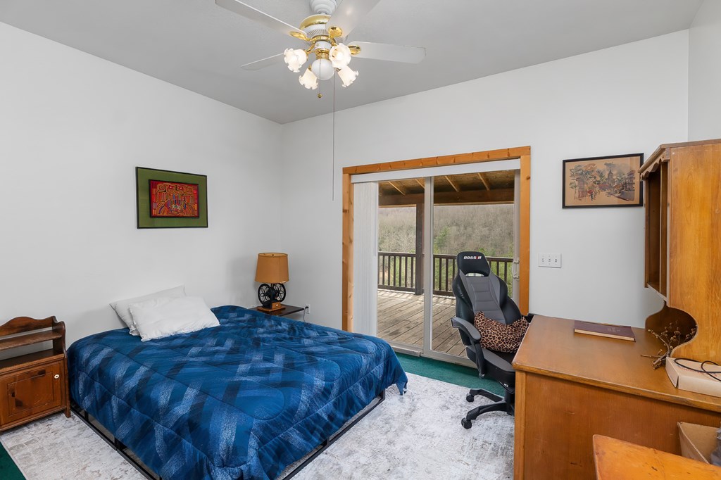 159 Kings Cove Rd.