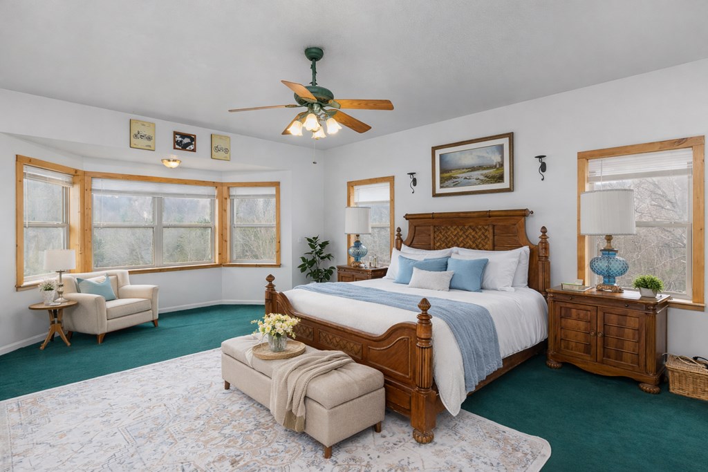 159 Kings Cove Rd.