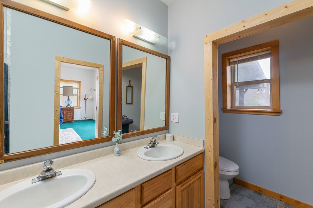 159 Kings Cove Rd.