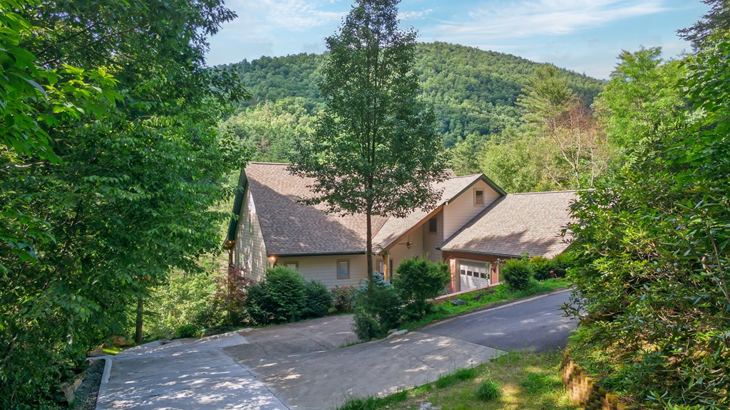 75 Doe Falls Rd