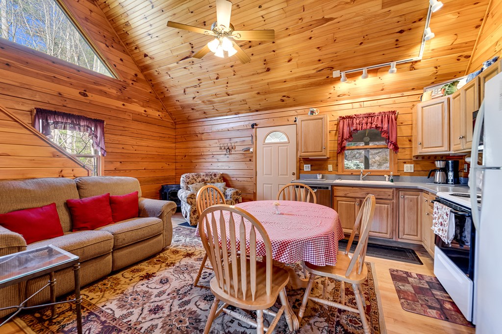 75 Doe Falls Rd