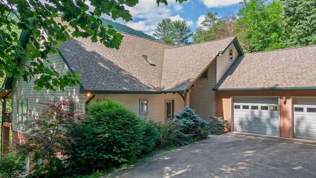 75 Doe Falls Rd