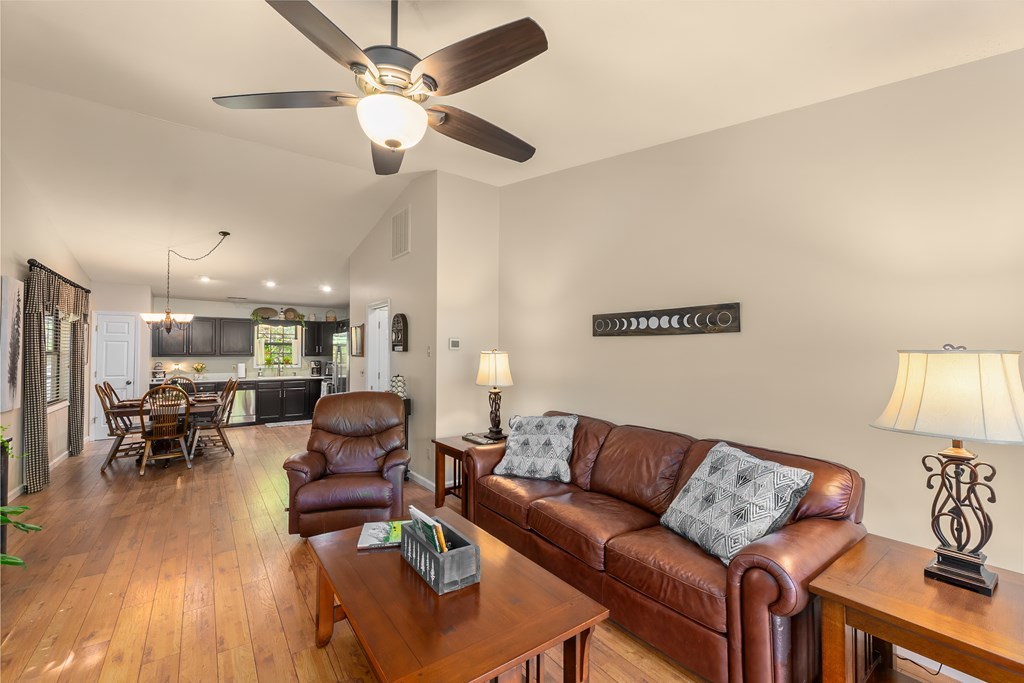 514C Oak Creek Rd