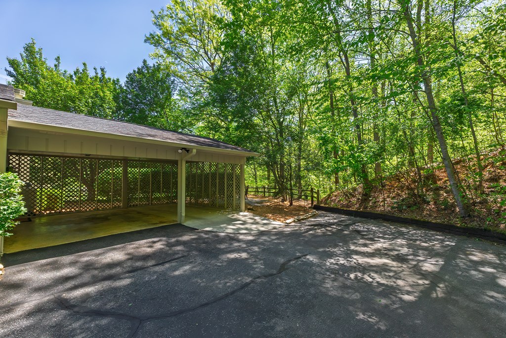 514C Oak Creek Rd