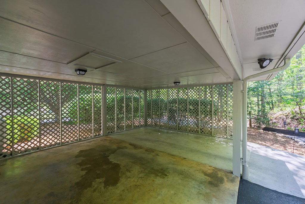 514C Oak Creek Rd