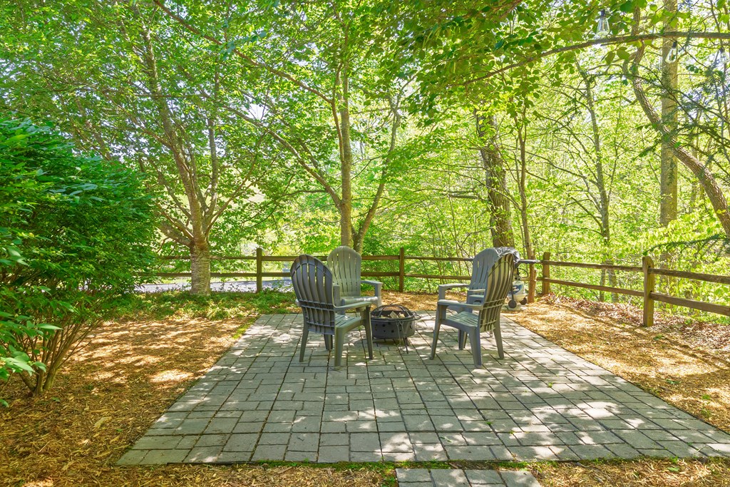 514C Oak Creek Rd