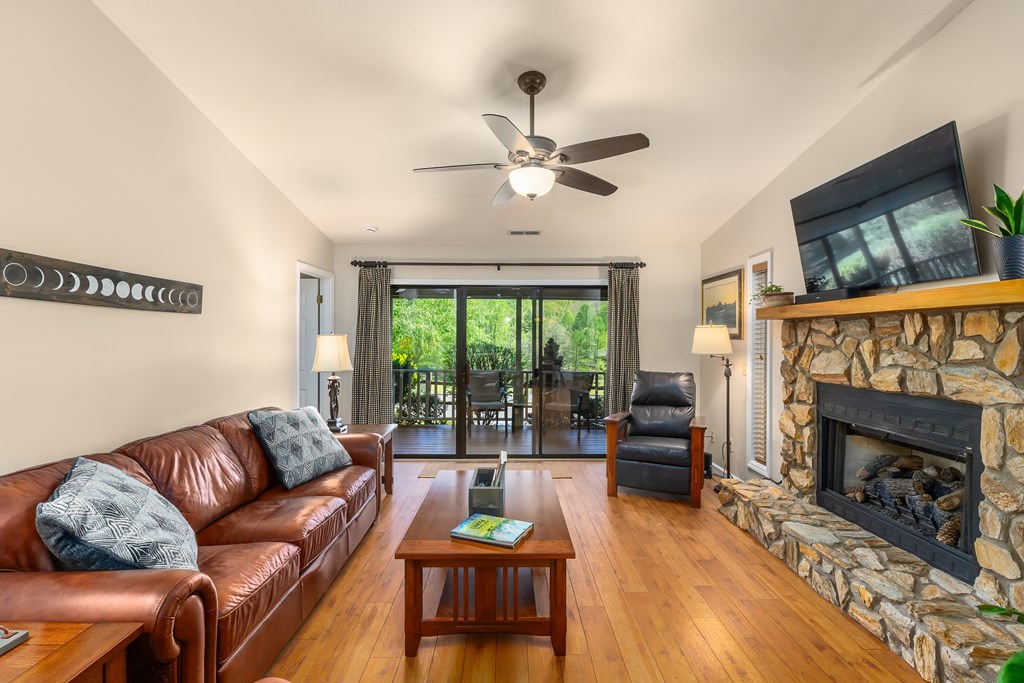 514C Oak Creek Rd