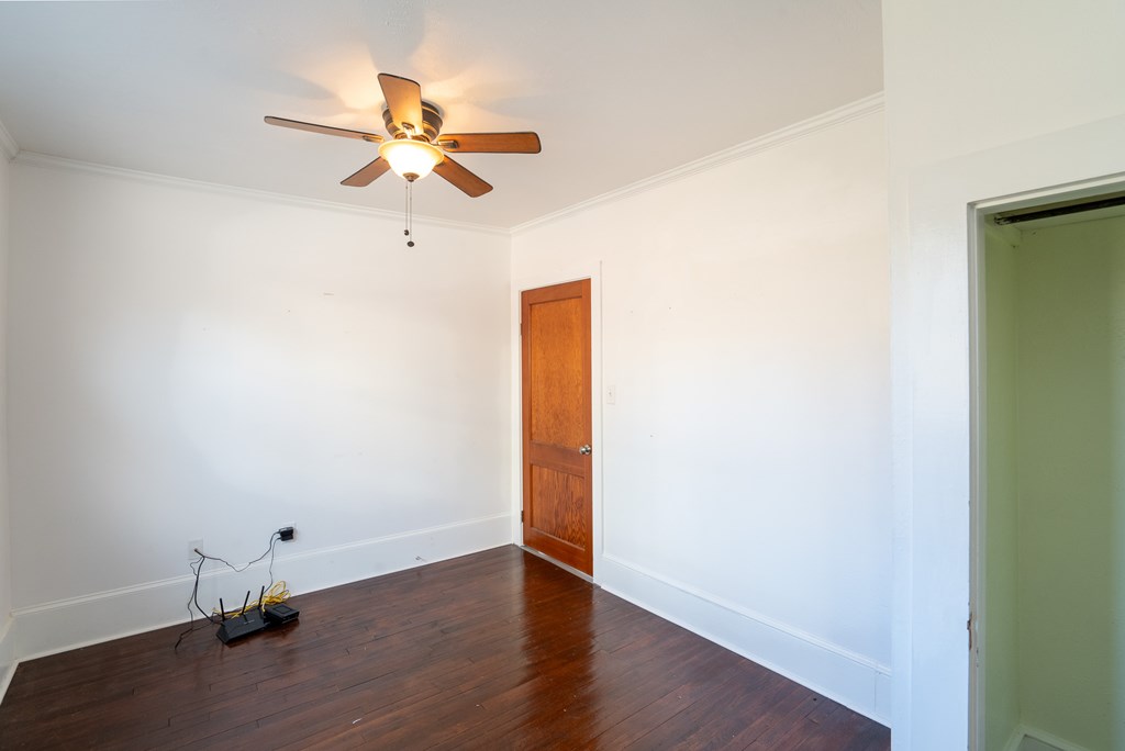 347 W MAIN ST
