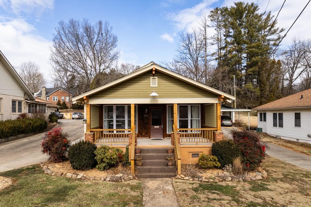 347 W MAIN ST
