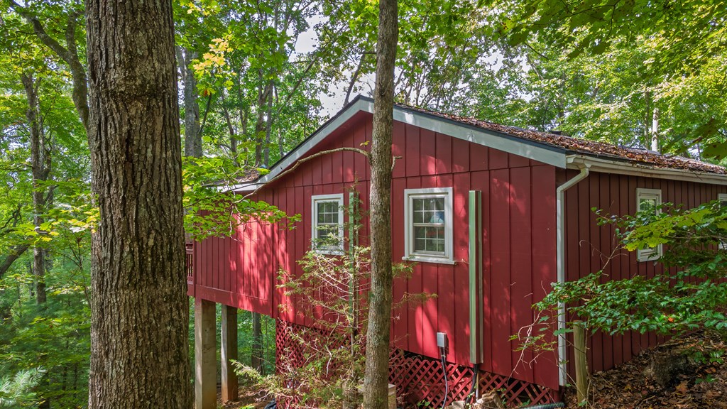 292 Indigo Lane