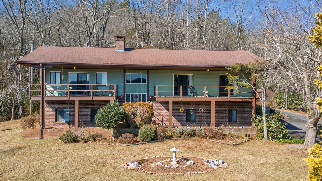 1135 DAVES CREEK RD