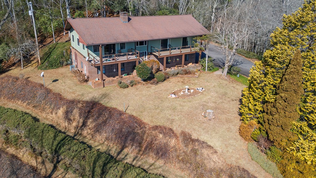 1135 DAVES CREEK RD