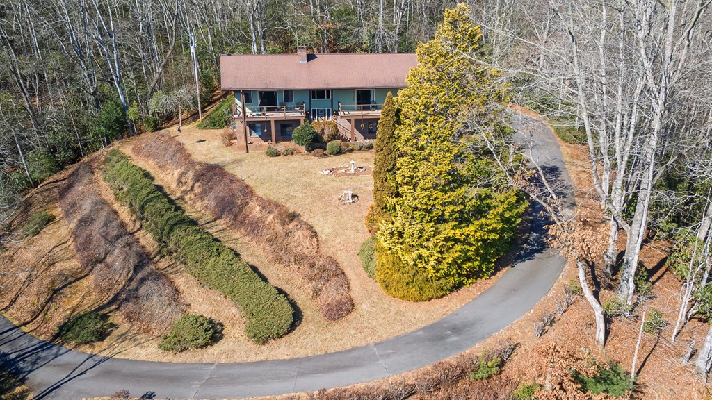 1135 DAVES CREEK RD
