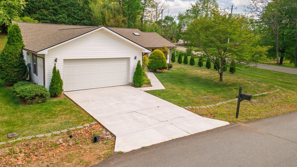 15 Cove Crossing Rd