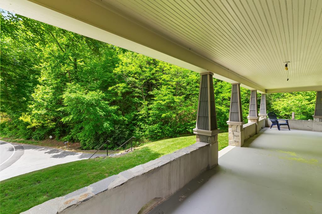 34 COOSA RIDGE DR