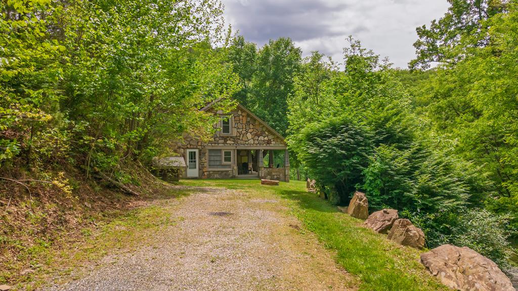 34 COOSA RIDGE DR