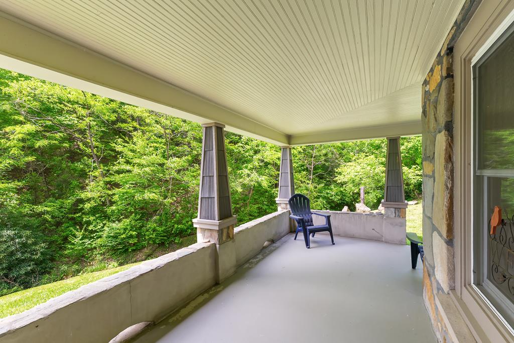 34 COOSA RIDGE DR