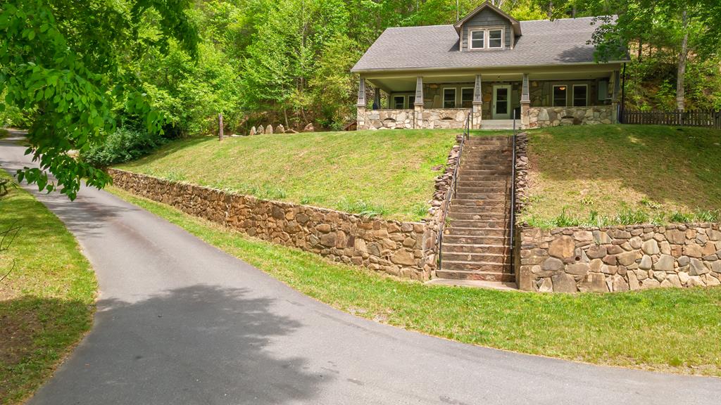 34 COOSA RIDGE DR