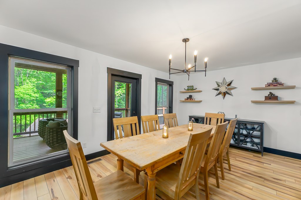416 MEADOWVIEW TRL