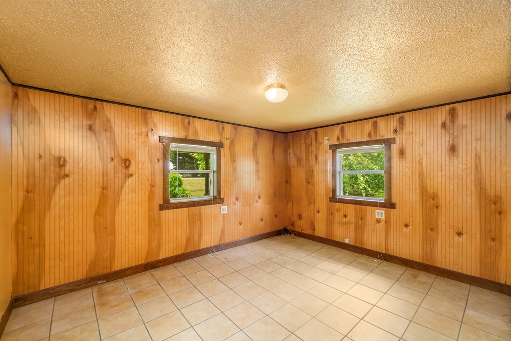20 Jimmy Morris Rd