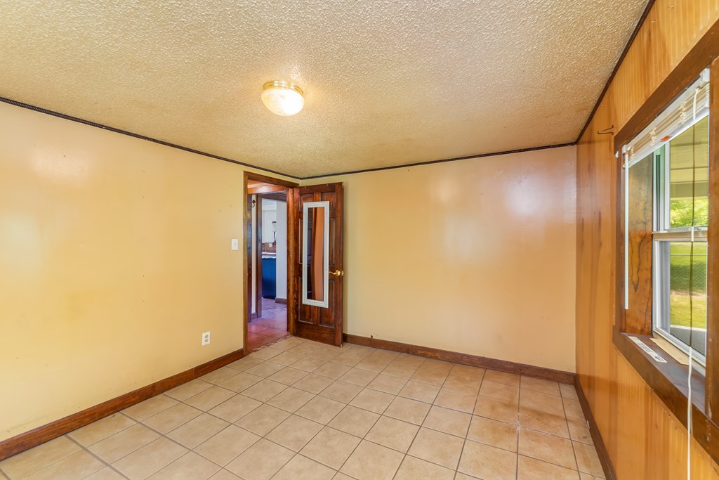 20 Jimmy Morris Rd