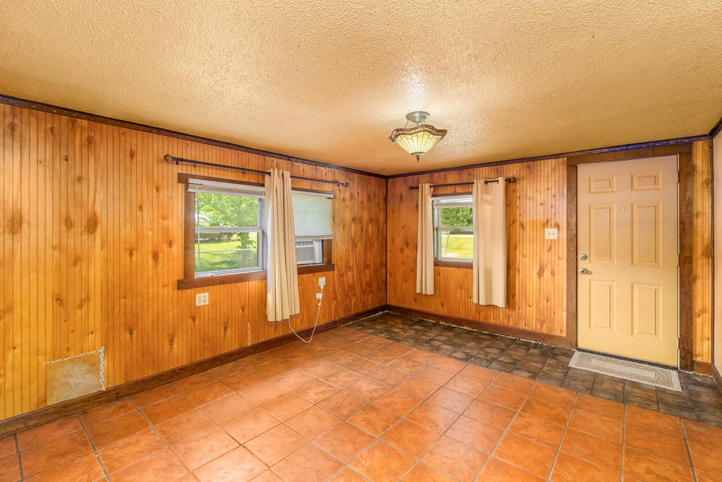 20 Jimmy Morris Rd