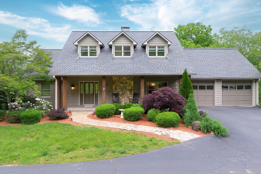 170 LAUREN LN