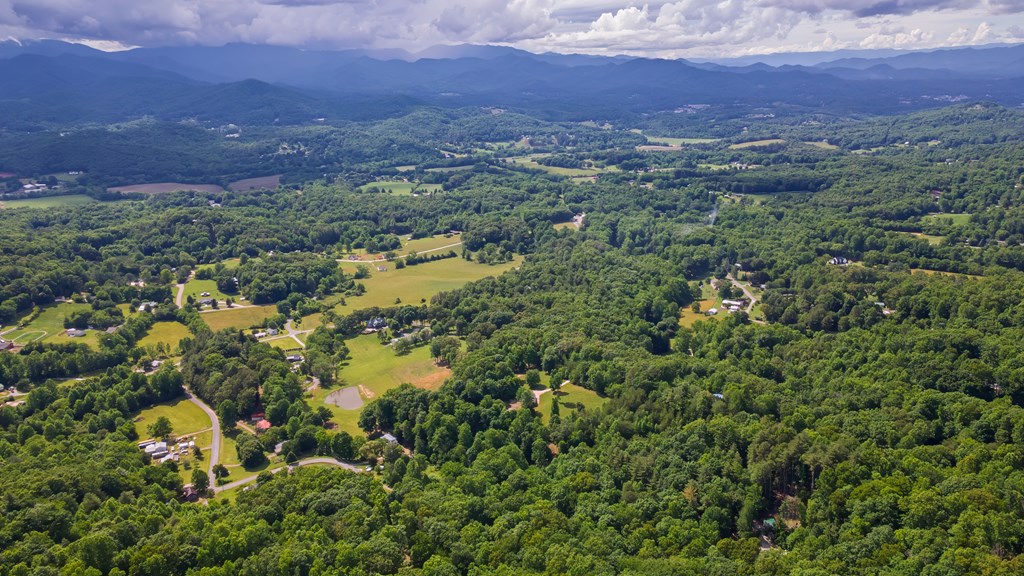 00 Castleman Road