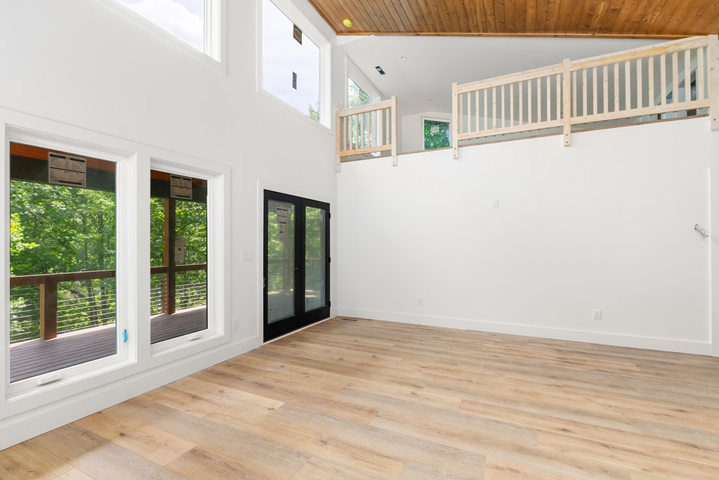 405 Oak Creek Road