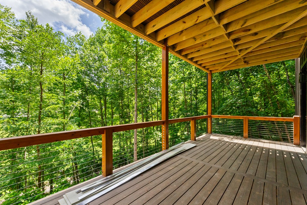 405 Oak Creek Road