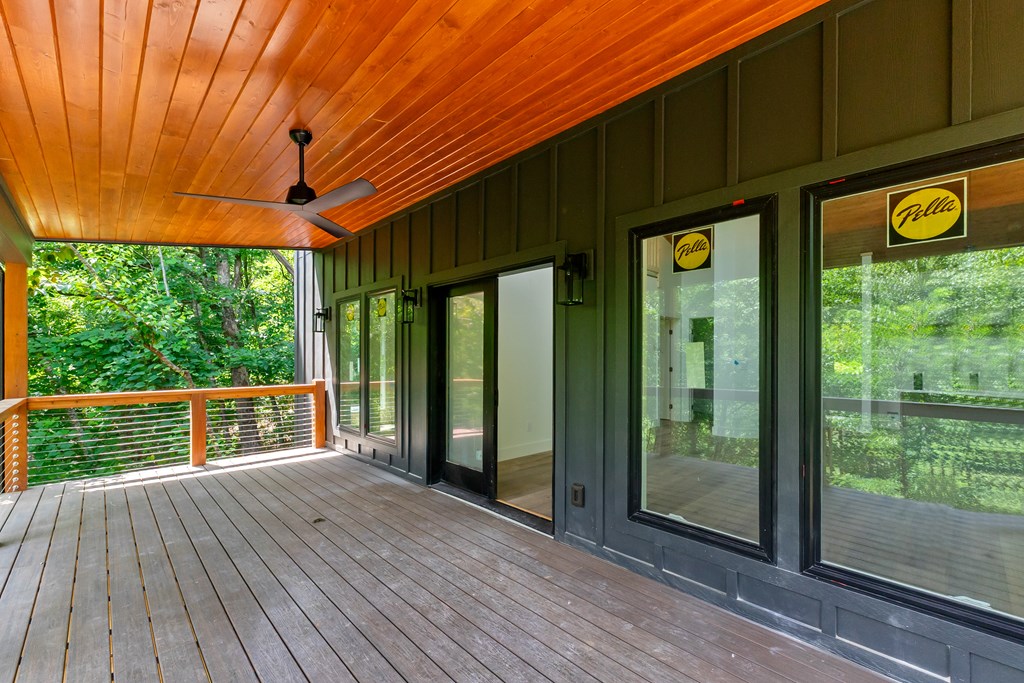 405 Oak Creek Road