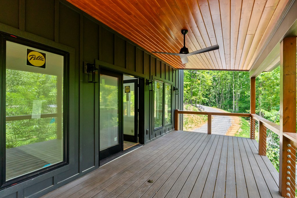 405 Oak Creek Road