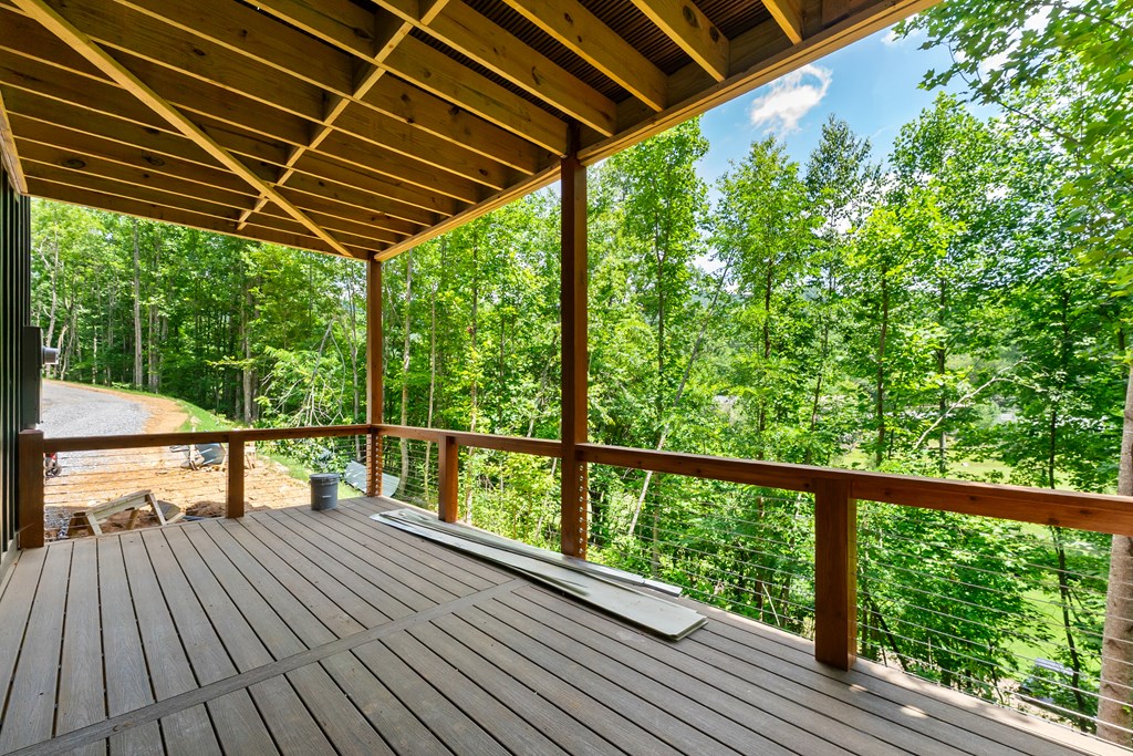 405 Oak Creek Road