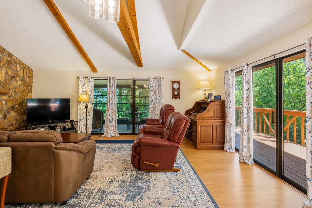95 Fairway Drive