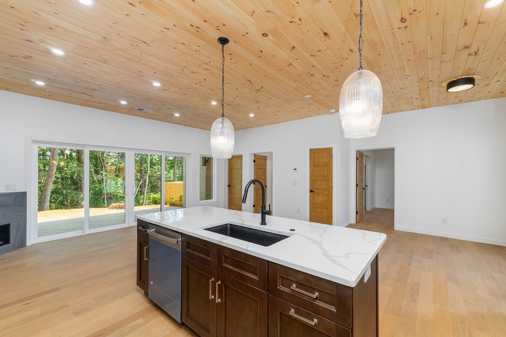 199 Mountain Laurel Ridge