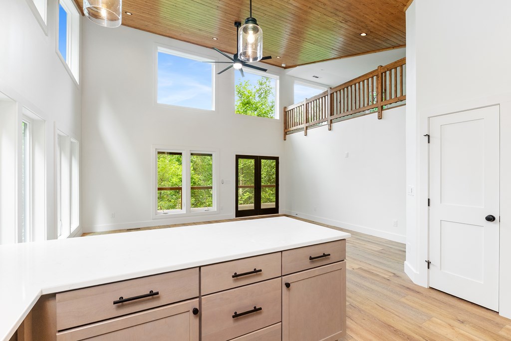 405 Oak Creek Road