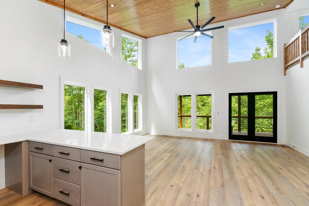 405 Oak Creek Road