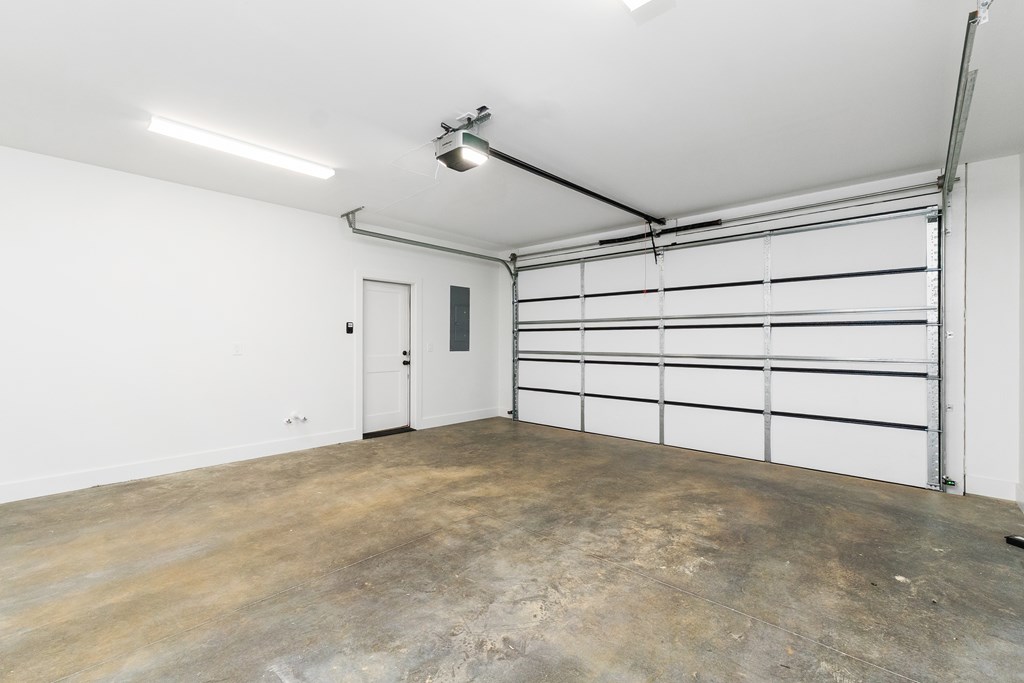 405 Oak Creek Road