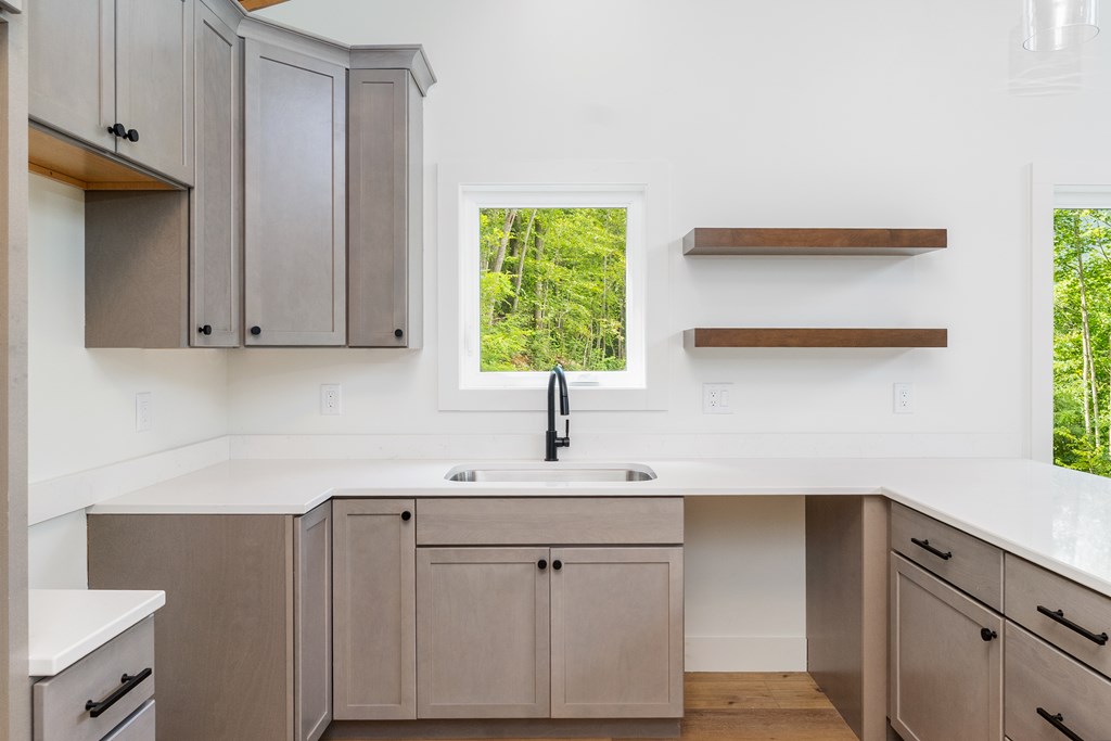 405 Oak Creek Road