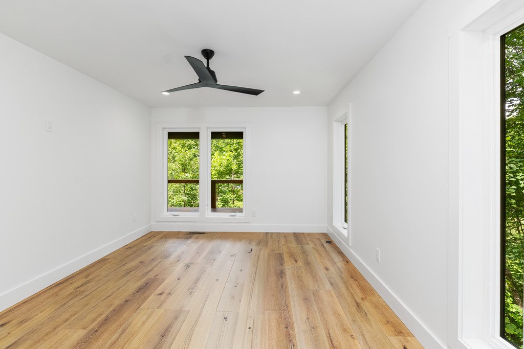 405 Oak Creek Road