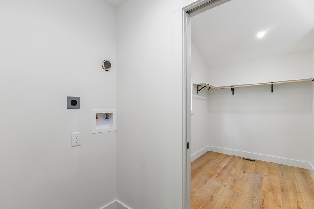 405 Oak Creek Road