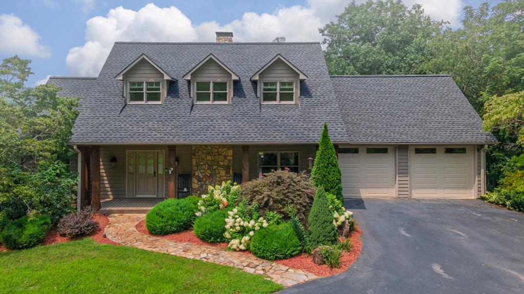 170 LAUREN LN