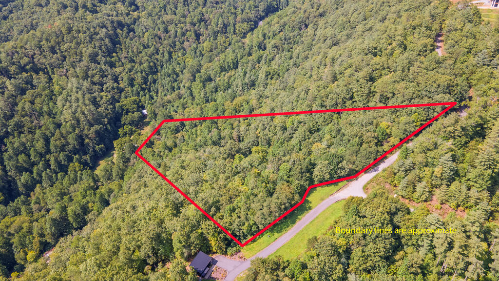 00 E Hampshire Drive