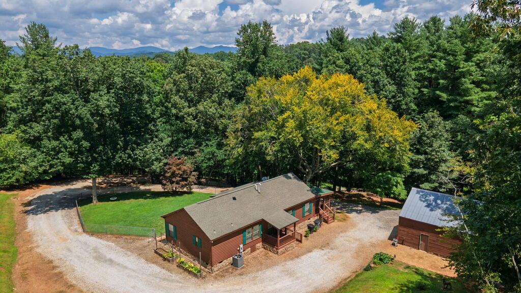 669 HUNNICUTT RD