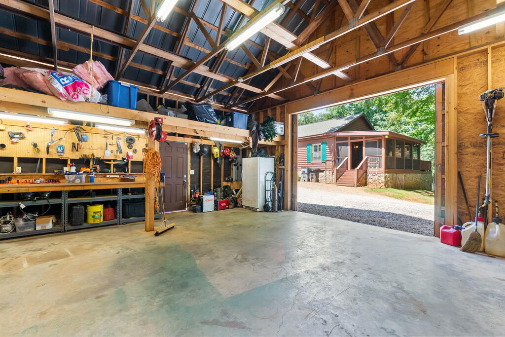 669 HUNNICUTT RD