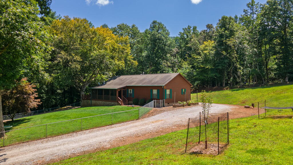 669 HUNNICUTT RD