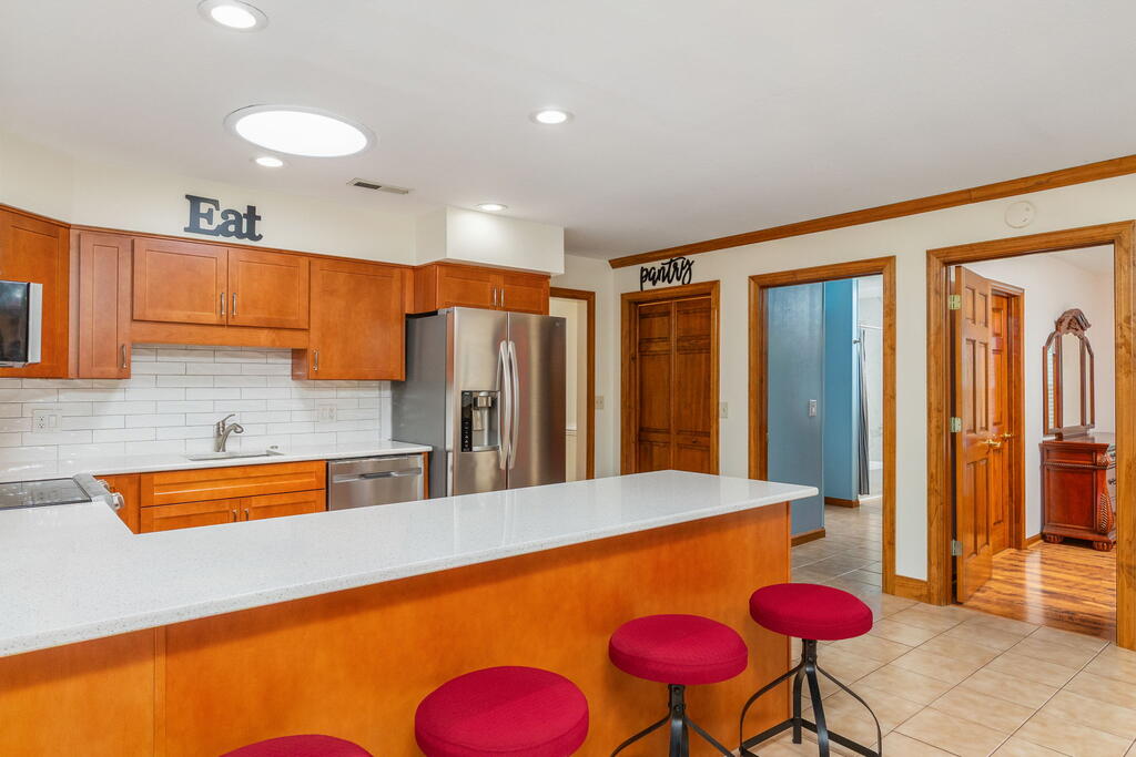 304 Indian Trail