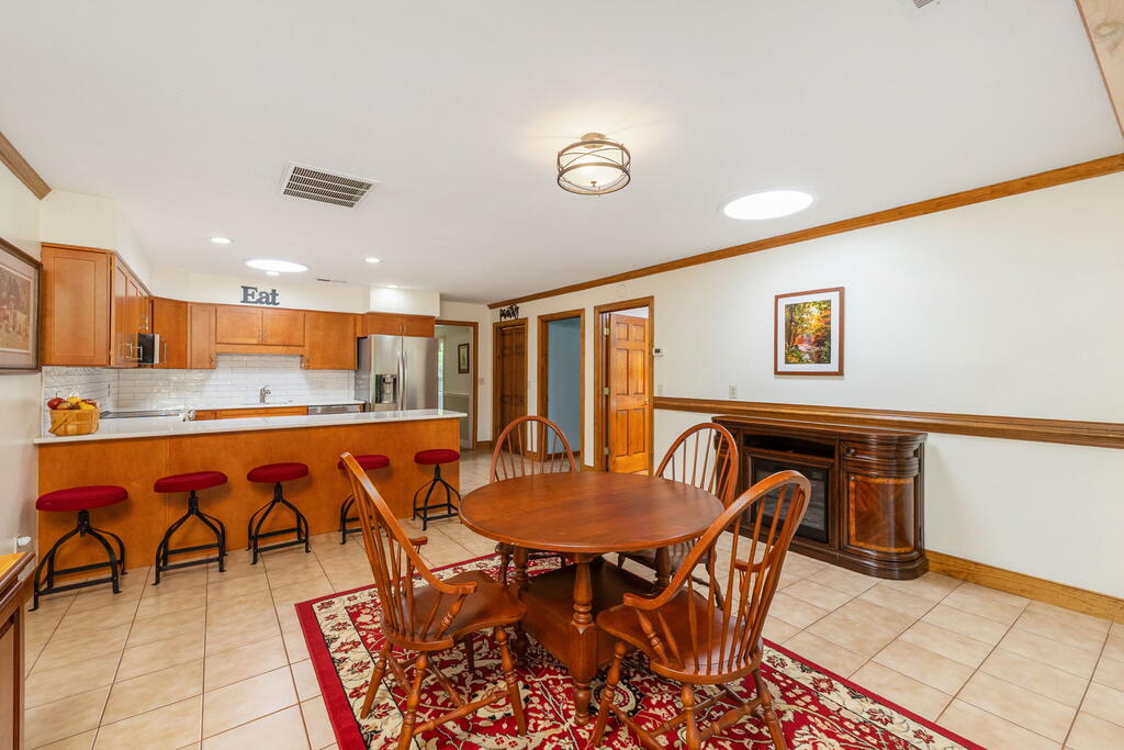 304 Indian Trail