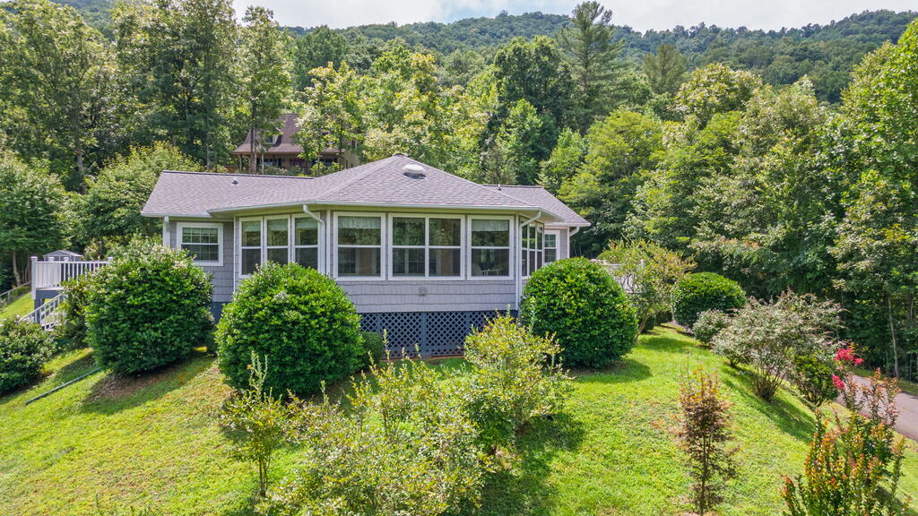 304 Indian Trail